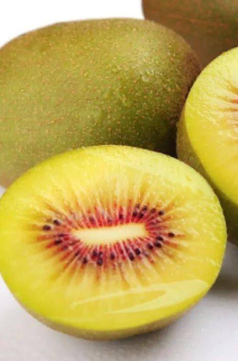 瑤山里的甜蜜 炸彈 河池南丹紅心獼猴桃上市了,甜爽多汁,補鈣補維c