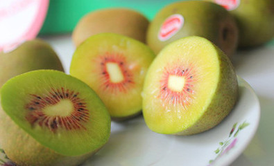 樂業(yè)紅心獼猴桃 果中瑰寶，營養(yǎng)與美味的完美結(jié)合